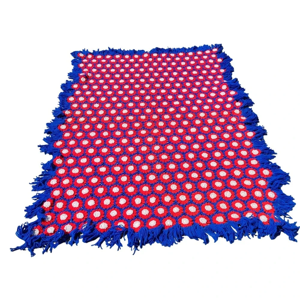 Vintage Daisy Granny Square Crochet Blanket Throw‎ Red Blue Fringe Afghan 66x48